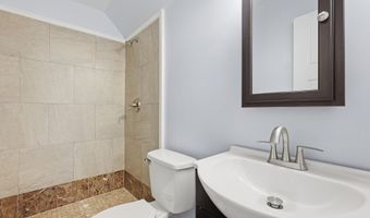 56 Wade Hampton Dr, Beaufort, SC 29907