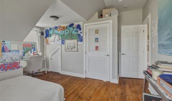 223 Mookua St, Kailua, HI 96734