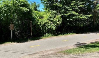 106 Killarney Dr, Burlington, VT 05408