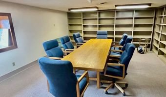 108 110 N Main St, Austin, MN 55912