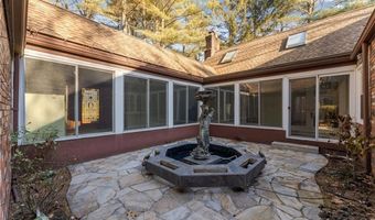 12 Georgiana Dr, Cumberland, RI 02864