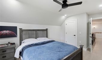 1264 Central Ave, Johnston, RI 02919