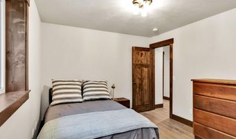300 E SEASONS Rd, Athol, ID 83801