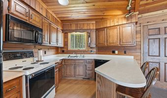 215 Lane 100 Pine Canyon Lk, Angola, IN 46703