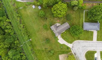 213 S Clark St, Auburn, IN 46706