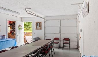1952 Nixon Chapel Rd, Albertville, AL 35950