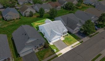 17 Sparrow Ln, Barnegat, NJ 08005