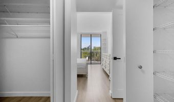 3701 N Country Club Dr 404, Aventura, FL 33180