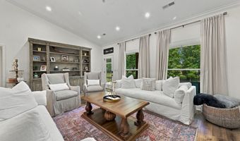 154 SUMMER PLACE Ln, Arley, AL 35541