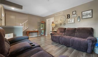 118 QUAIL HOLLOW Dr, Dover, DE 19904