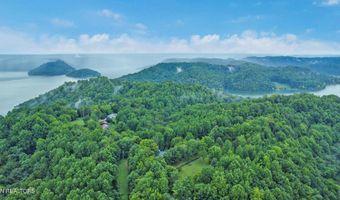 676 Sunny Point Rd, Baxter, TN 38544