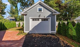 12 Duke St, East Greenwich, RI 02818