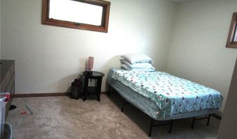 231 E Sorenson Ave, Appleton, MN 56208