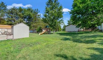 2302 Crystal Wood Dr, Arnold, MO 63010