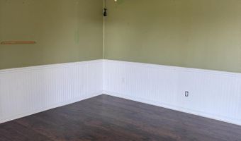 106 E 14th St, Abernathy, TX 79311