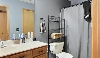 221 Florence Ave S, Annandale, MN 55302