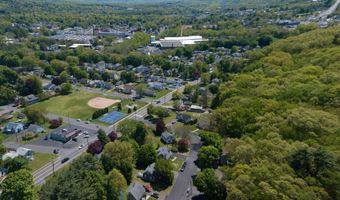 39 Bernside Dr, Bristol, CT 06010