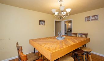 912 S 6th St, Artesia, NM 88210