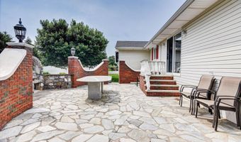 418 Atlantic Ave, Aberdeen, NJ 07747