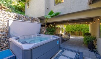 210 Venetian Rd, Aptos, CA 95003