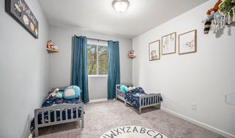 1665 Ryan Woods Dr, Allegan, MI 49010