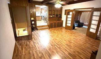 121 N Lowe St, Algona, IA 50511
