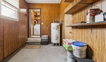 411 Pacific Ave, Beachwood, NJ 08722