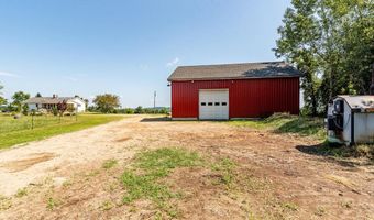 557 S Barnstead Rd, Barnstead, NH 03225