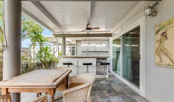 599 Keolu Dr B, Kailua, HI 96734
