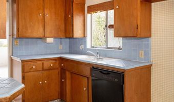 557 Canyon Dr, Solana Beach, CA 92075