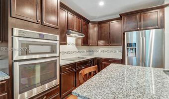 27 Paxton Cir, Bluffton, SC 29910