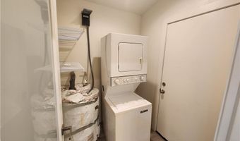 211 S 13th St 6, Las Vegas, NV 89101