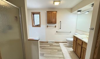 922 Elk Ave, Adams, WI 53910