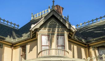 700 S Juniper, Escondido, CA 92025