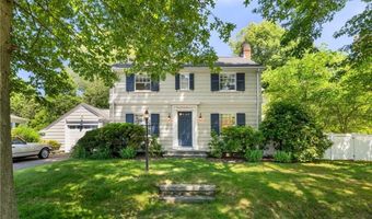36 Kay Blvd, Newport, RI 02840