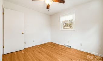 20 Ridge Cross Rd, Asheville, NC 28805