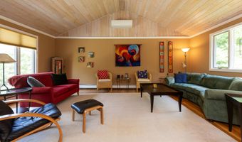 148 Great Meadow Dr, Bar Harbor, ME 04609