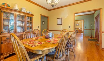 19422 Stirrup Dr, Abingdon, VA 24211