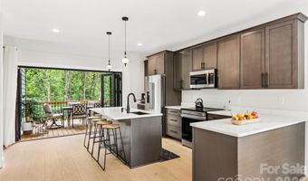 18 Baker Pl, Arden, NC 28704
