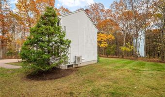 654 Steere Farm Rd, Burrillville, RI 02830
