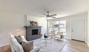 7315 Cheshire Ln, Affton, MO 63123