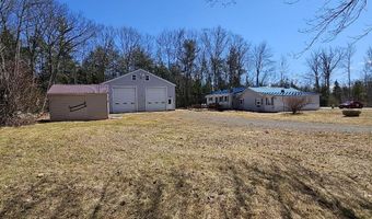 713 Mcgrath Pond Rd, Belgrade, ME 04917