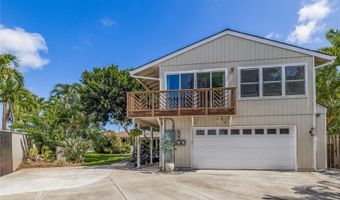 676 Mokapu Rd, Kailua, HI 96734