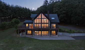 22000 SE Upper Matthews Creek Ln, Amity, OR 97101
