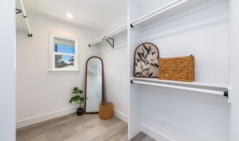 5041 POKE St, Hilo, HI 96720