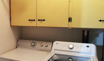 163 N Washington St, Alderson, WV 24910