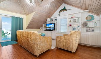 237 Sea Dreams Dr, Atlantic Beach, NC 28512