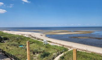201 Millman Ln, Villas, NJ 08251
