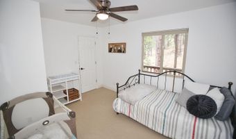 2650 Country Club Dr, Arnold, CA 95223
