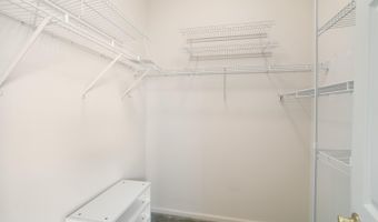 15 Five Bridges Ct, Barnegat, NJ 08005